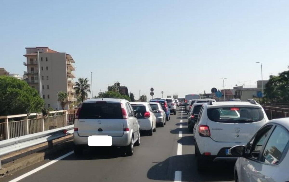 Viabilità nel III municipio di Catania, richiesta regolamentazione piano del traffico - 
