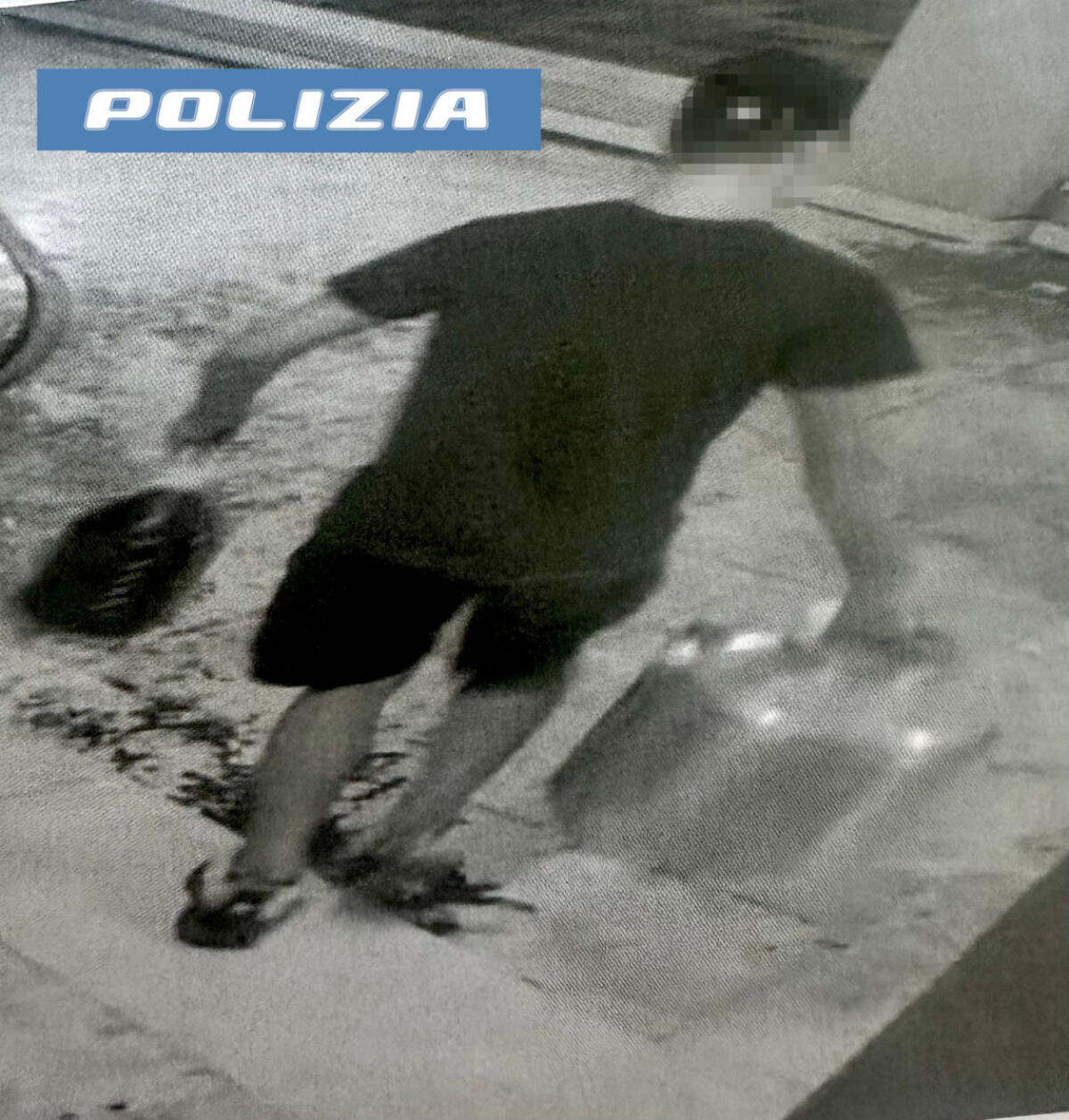 Ladro seriale catturato grazie alle immagini delle telecamere di videosorveglianza: denunciato dalla Polizia di Stato! - 