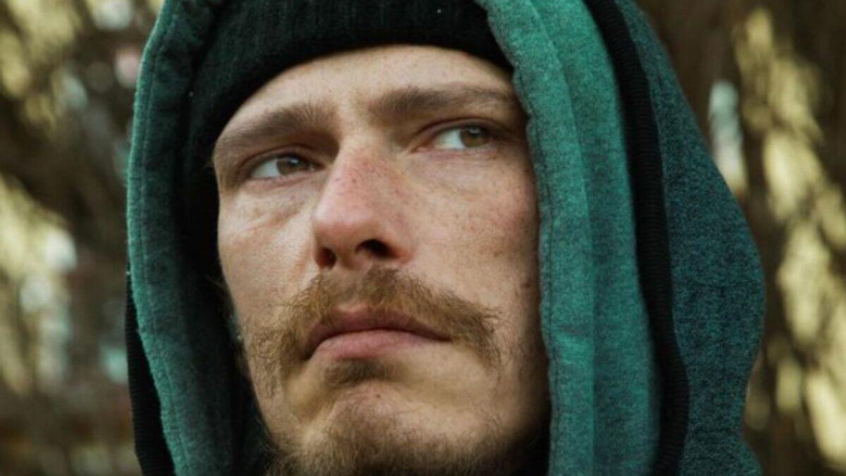 Matteo Martari conquista tutti nella nuova fiction Rai Brennero! - 