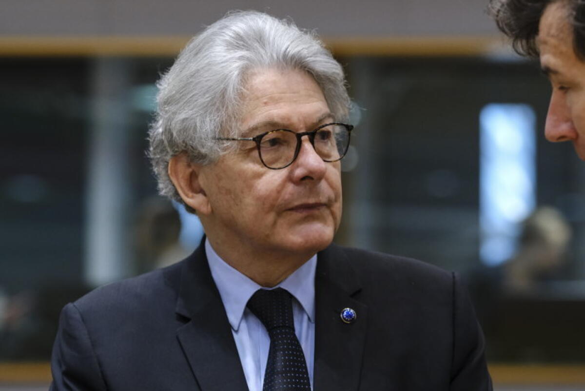 Breton si dimette dalla Commissione Ue e lancia gravi accuse contro Ursula von der Leyen - 