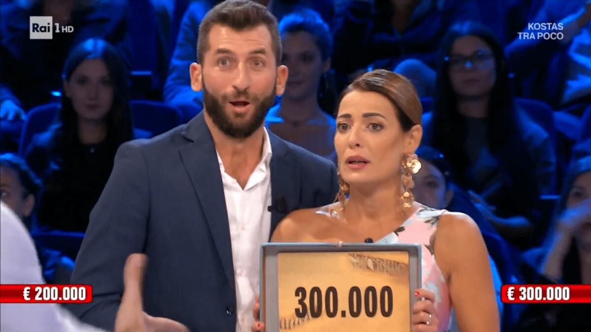 Ornella da Palermo vince 300mila euro ad Affari Tuoi: un trionfo per la Sicilia - 