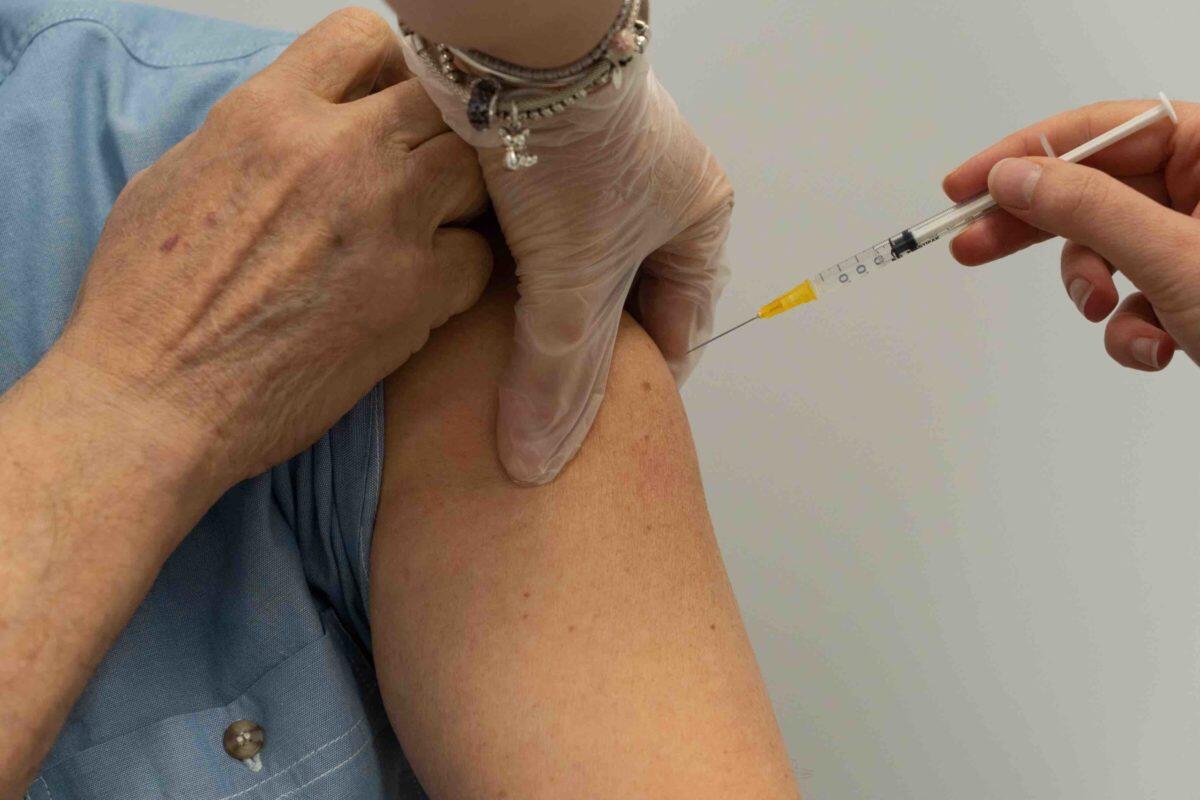Giovane mamma colpita da patologie dopo il vaccino | La giustizia è davvero imparziale? - 