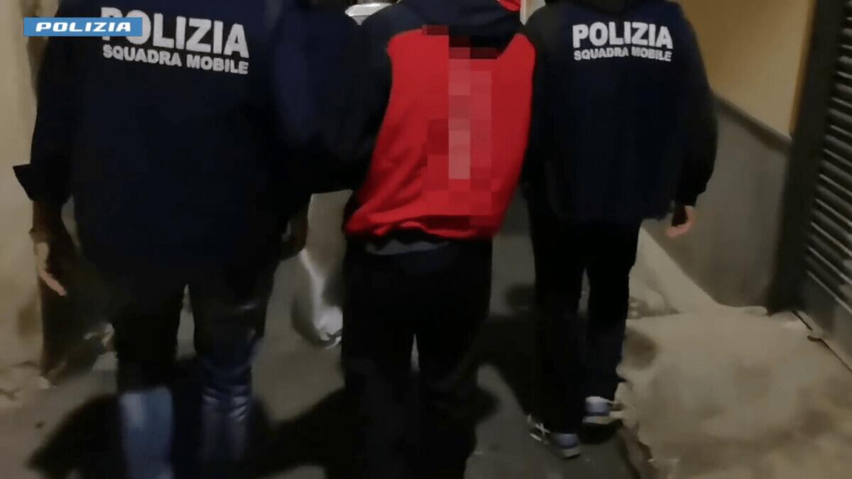 Incubo nel Catanese: abusi su minorenne, madre costretta a guardare, religiosa le salva [VIDEO] - 