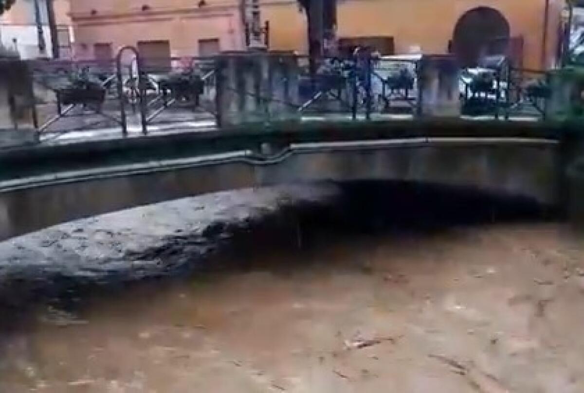 Maltempo in Liguria | Scuole chiuse e voli dirottati: è solo l'inizio? - 