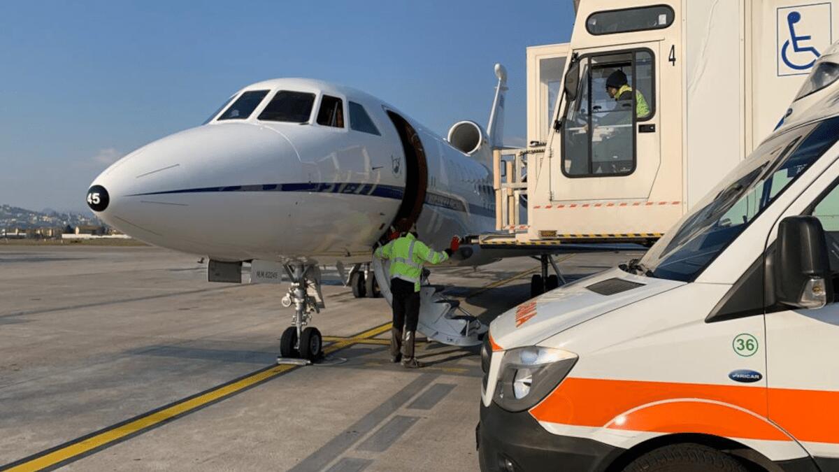 Aeronautica militare salva bimbo in pericolo di vita: trasporto d’urgenza da Catania a Roma - 