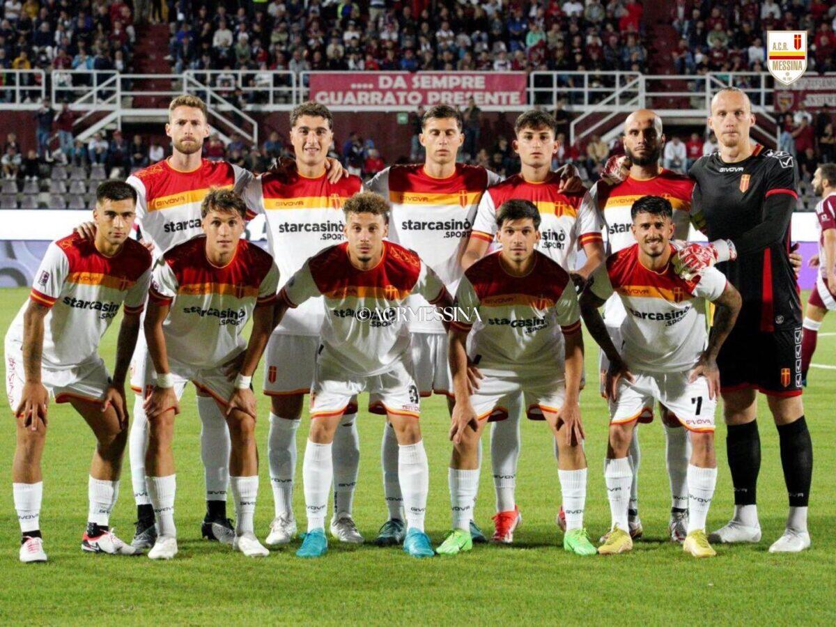 Gol-beffa in extremis per il Messina | È davvero possibile perdere una vittoria storica in inferiorità numerica? - 