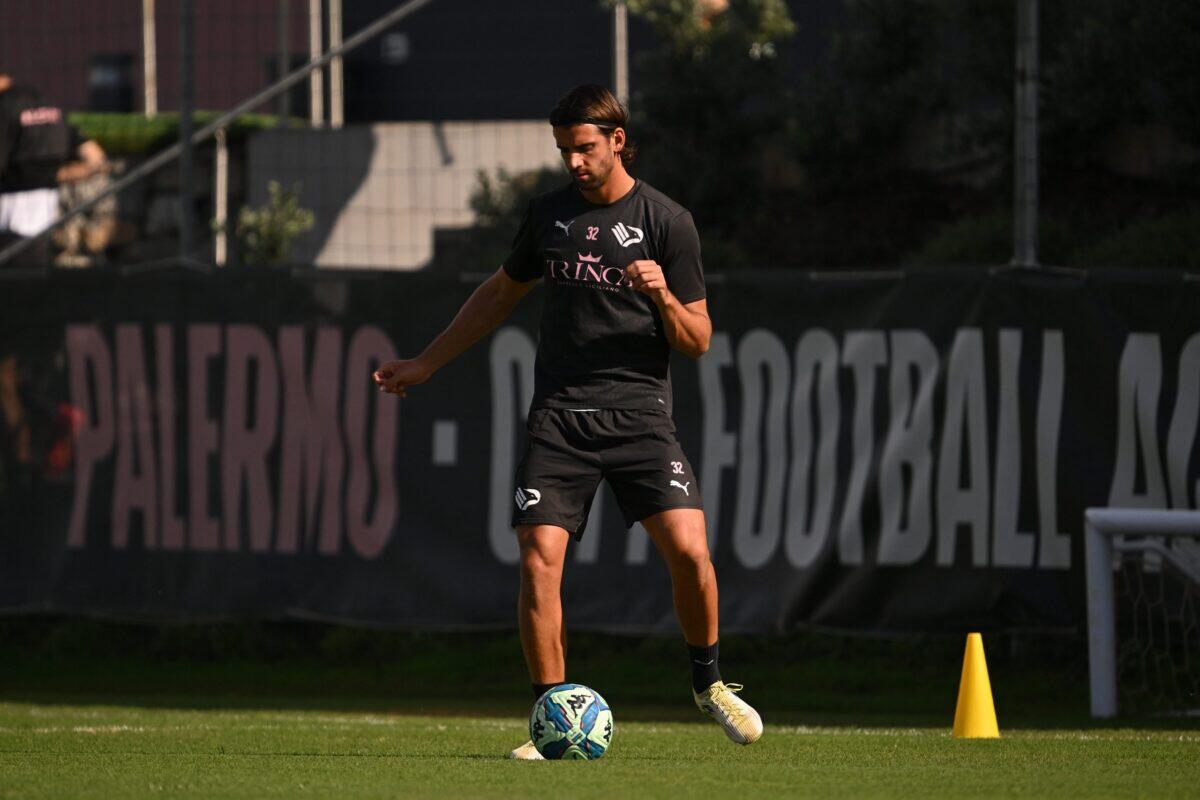 Il Palermo sorprende con un allenamento singolare | È il segnale di una stagione da riscattare? - 