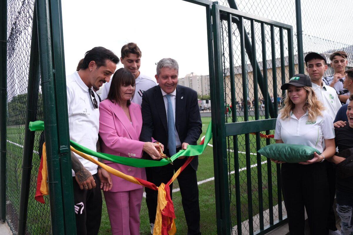 Nuovo campo a Palermo | Un investimento che stravolge le vite dei giovani e cambia la storia del calcio sociale! - 