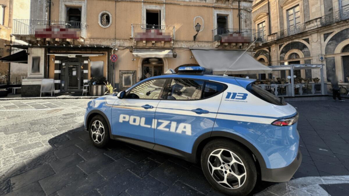 Aggressione a vigilessa e presenti per una multa: Daspo per i fratelli ristoratori di piazza Addamo - 