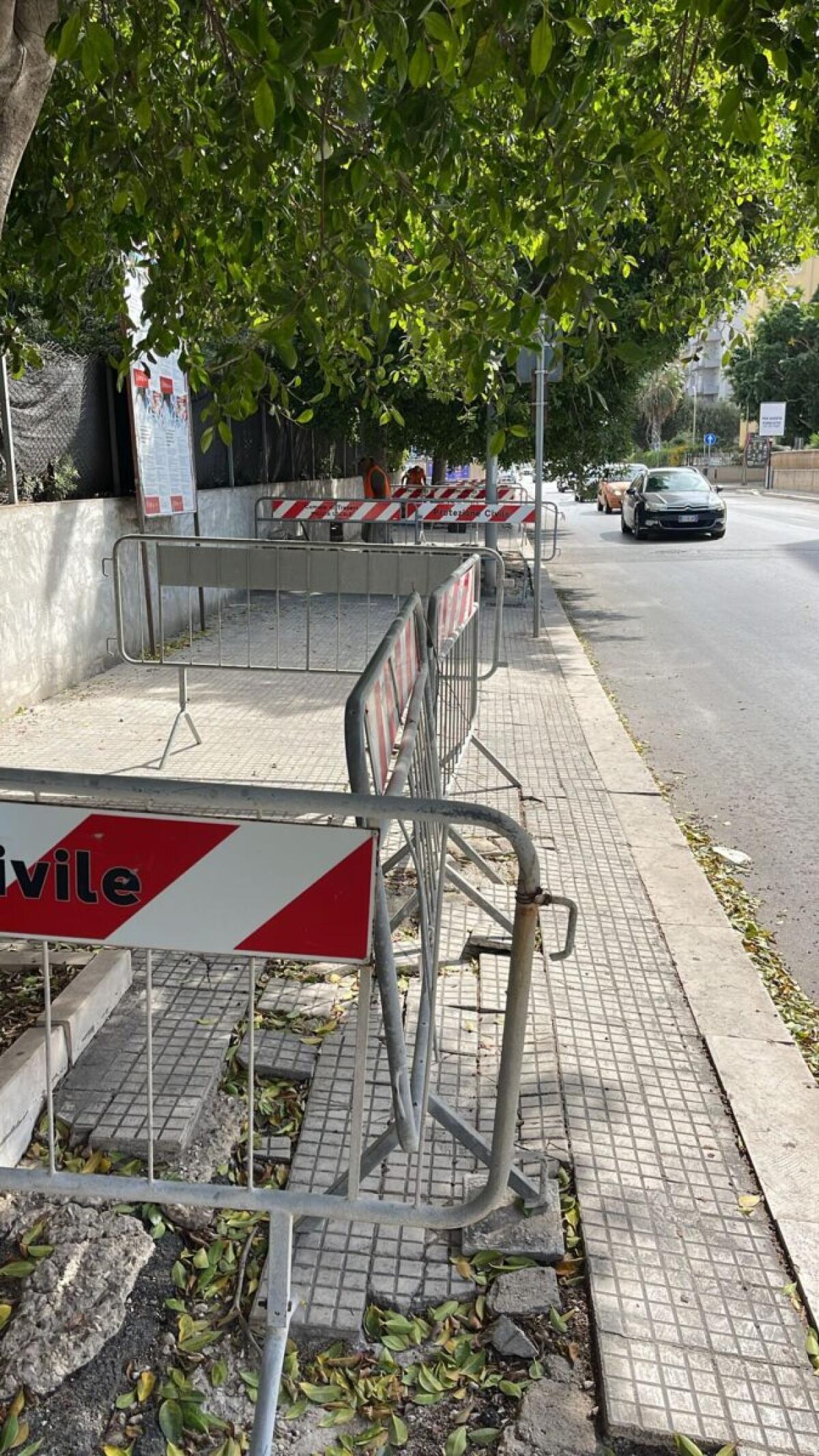 Trapani si rinnova | Scopri perché i marciapiedi possono diventare un problema per i pedoni! - 