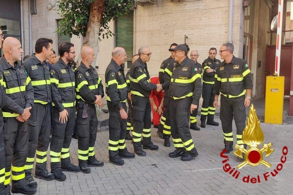 Il nuovo direttore dei Vigili del Fuoco svela l'importanza delle "relazioni familiari" | Scopri perché il soccorso è più di una semplice uniforme! - 