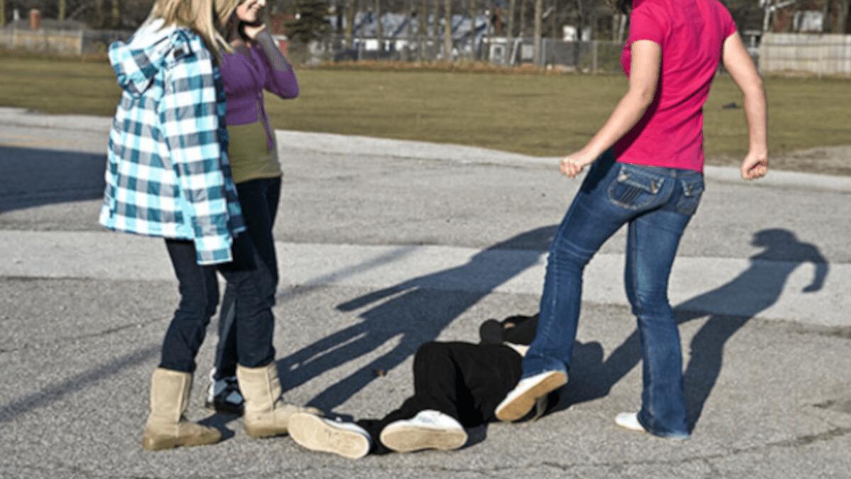 Baby gang tutta al femminile: aggressioni continue, ultima vittima una 14enne - 