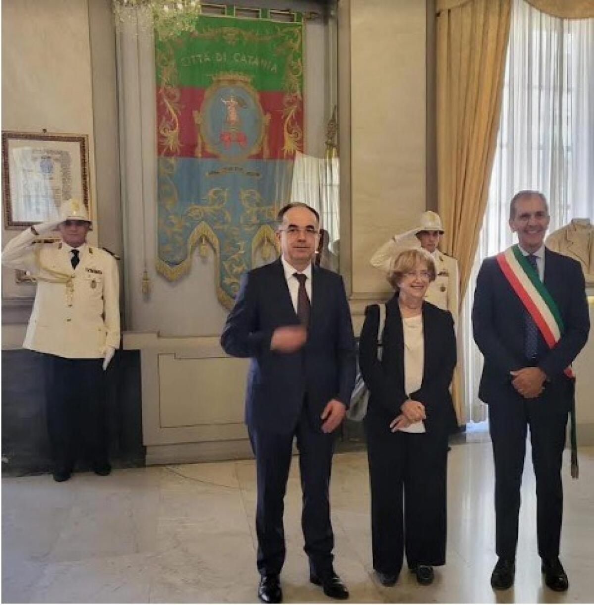 Catania e Albania si stringono la mano | Scopri perché questo incontro potrebbe cambiare il futuro delle relazioni tra i due Paesi! - 