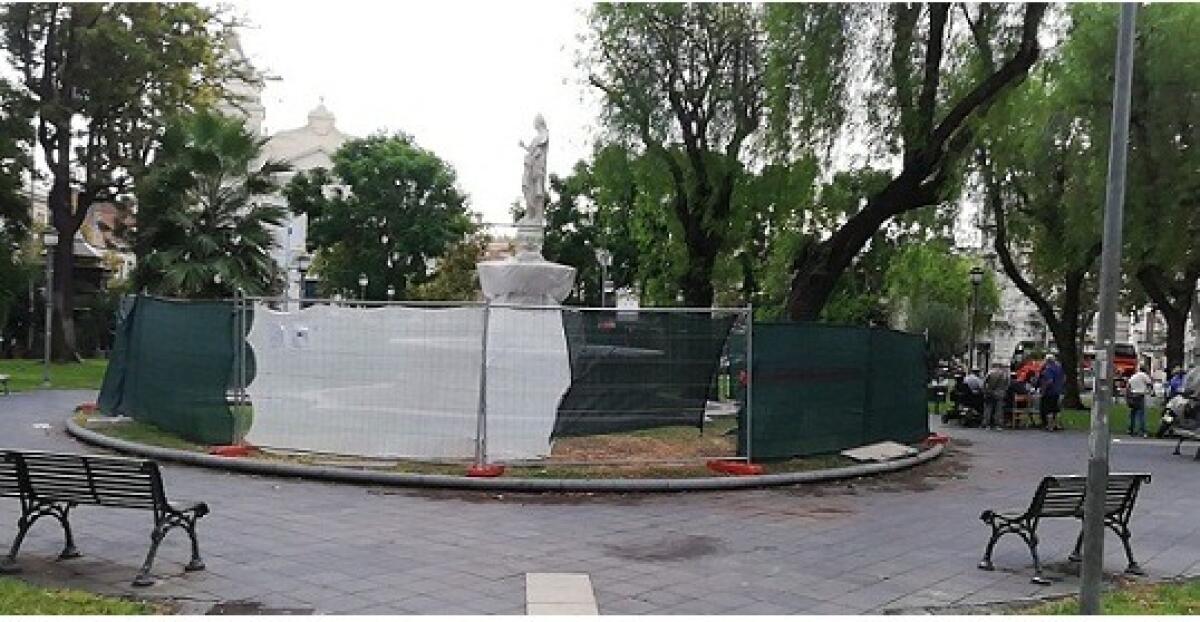 Fontana di Cerere torna a splendere dopo 266 anni | Il sindaco e l'assessore svelano il segreto dietro il restauro! - 