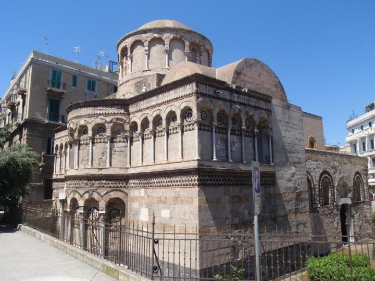 Messina riapre una chiesa storica | Scopri il segreto che ha sorpreso cittadini e turisti! - 