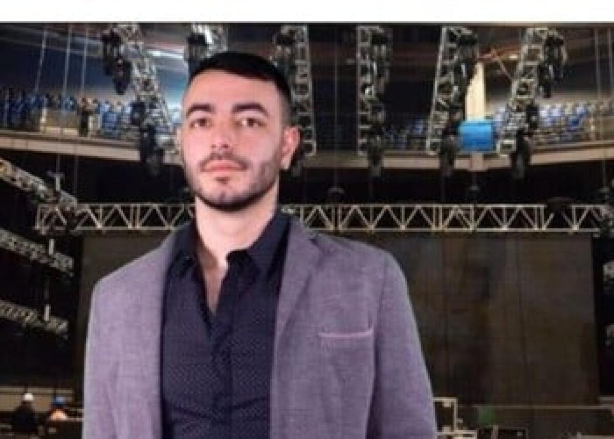 Il calciatore sotto copertura che gestisce un impero della droga | È solo un giocatore innocente o un maestro del crimine? - 