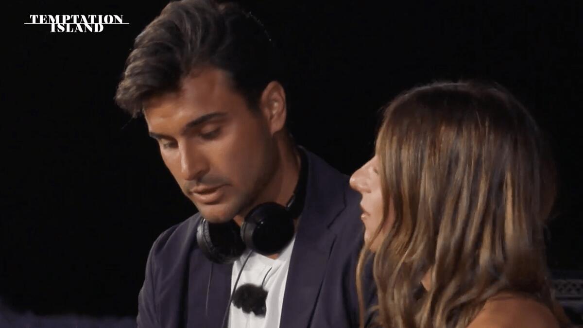 Giulia lancia un ultimatum a Mirco | L'amore che dura nove anni può davvero svanire? - 