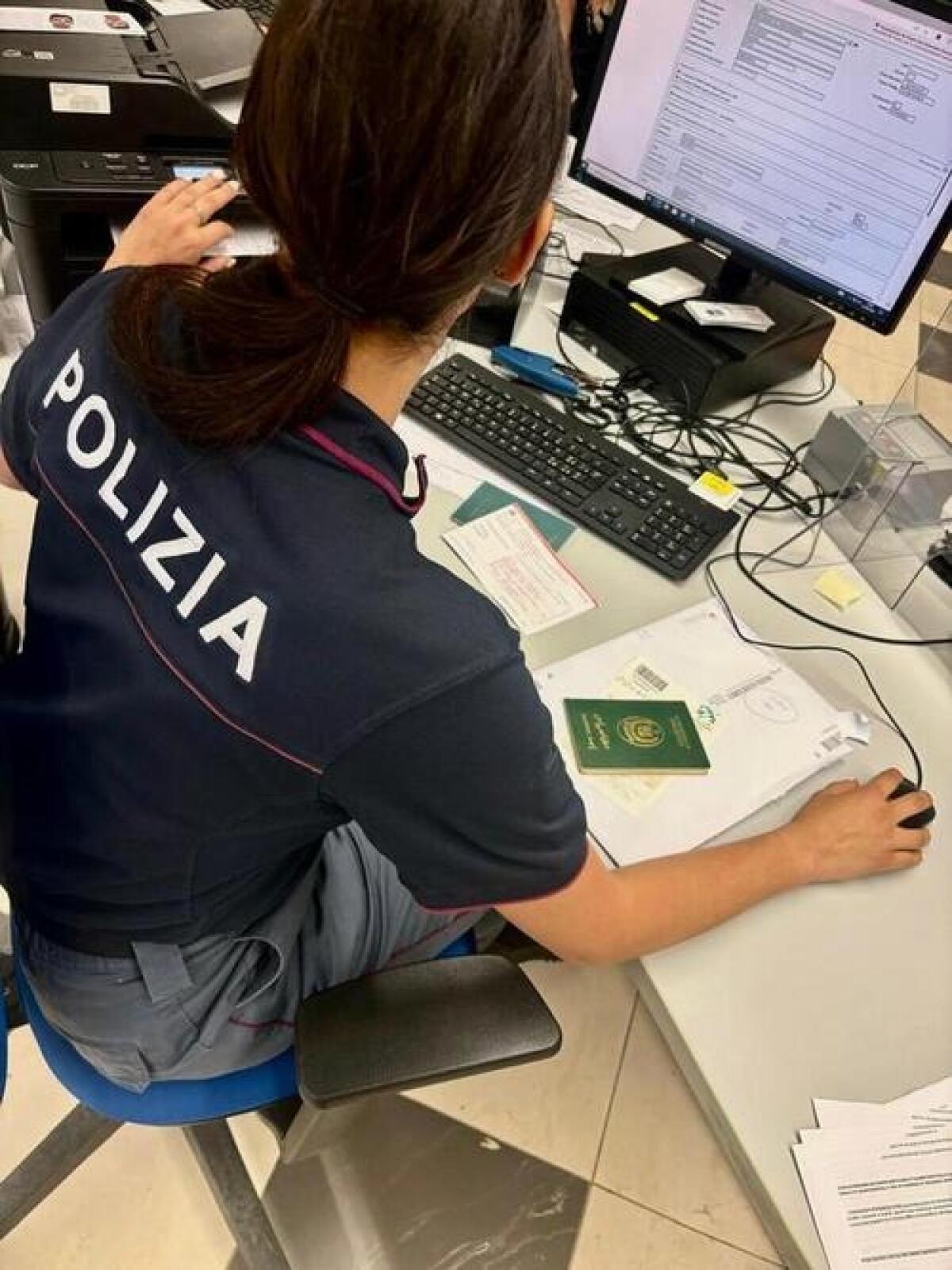 Tre espulsioni in 24 ore | La verità sugli irregolari che «sfuggono» alla giustizia! - 