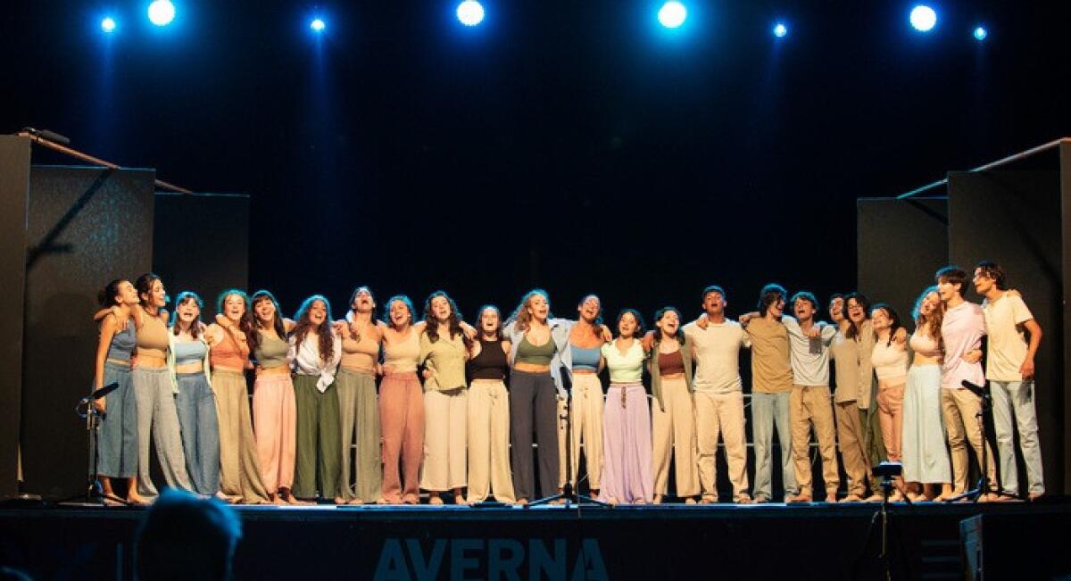 Un debutto teatrale che cattura la Generazione Z | Perché dovresti abbandonare i tuoi preconcetti! - 