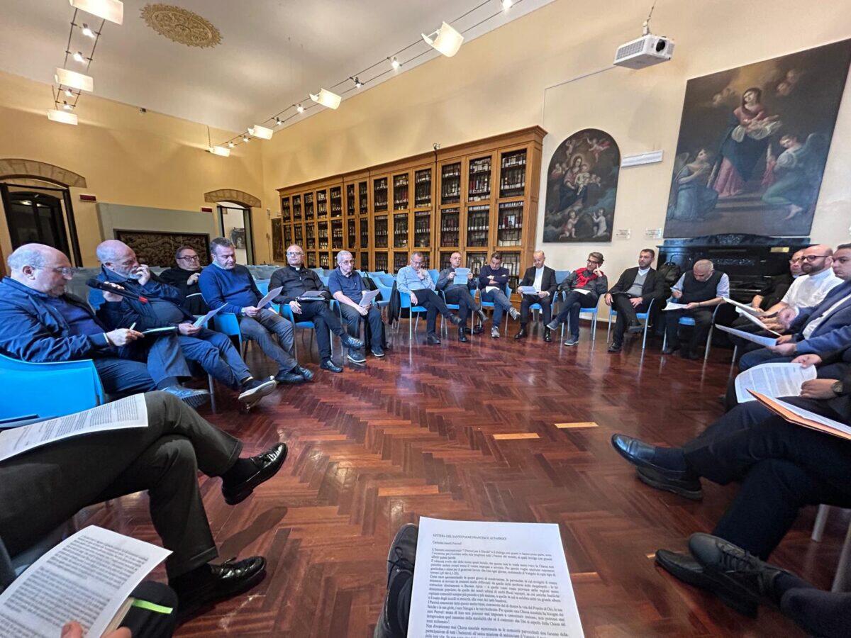 La lettera del Papa ai parroci | Scopri il messaggio sorprendente che potrebbe cambiare la Chiesa! - 