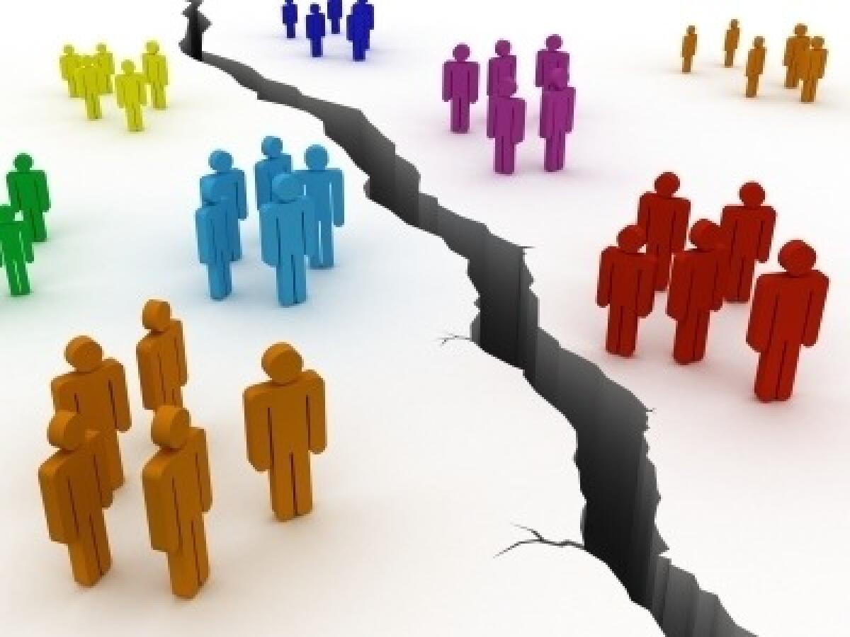 Incontri intergenerazionali contro il digital divide | Scopri come i più giovani stanno cambiando il futuro! - 