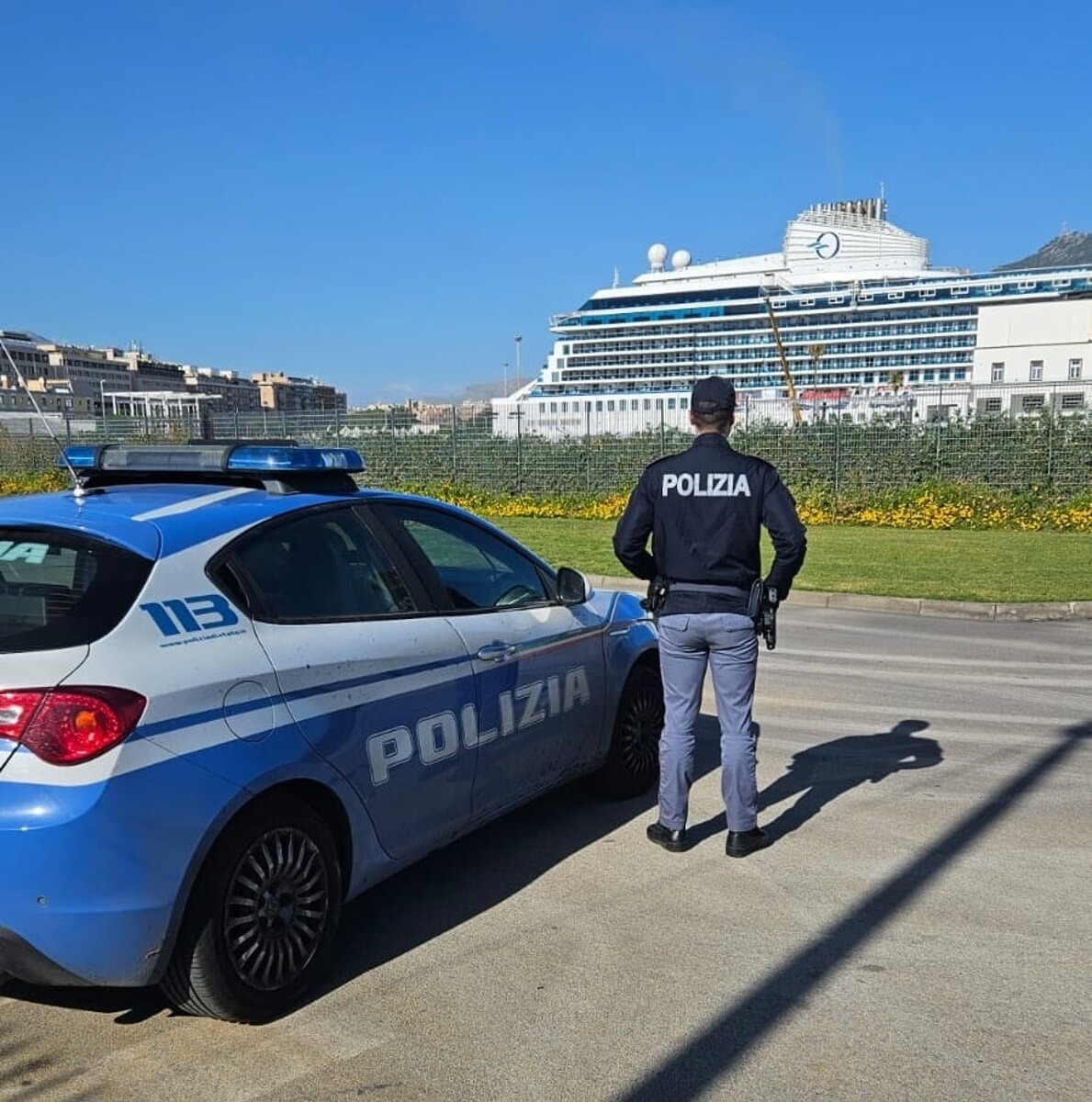 Borseggiatori fanno accoglienza ai turisti in crociera: tra i croceristi anche la Polizia 