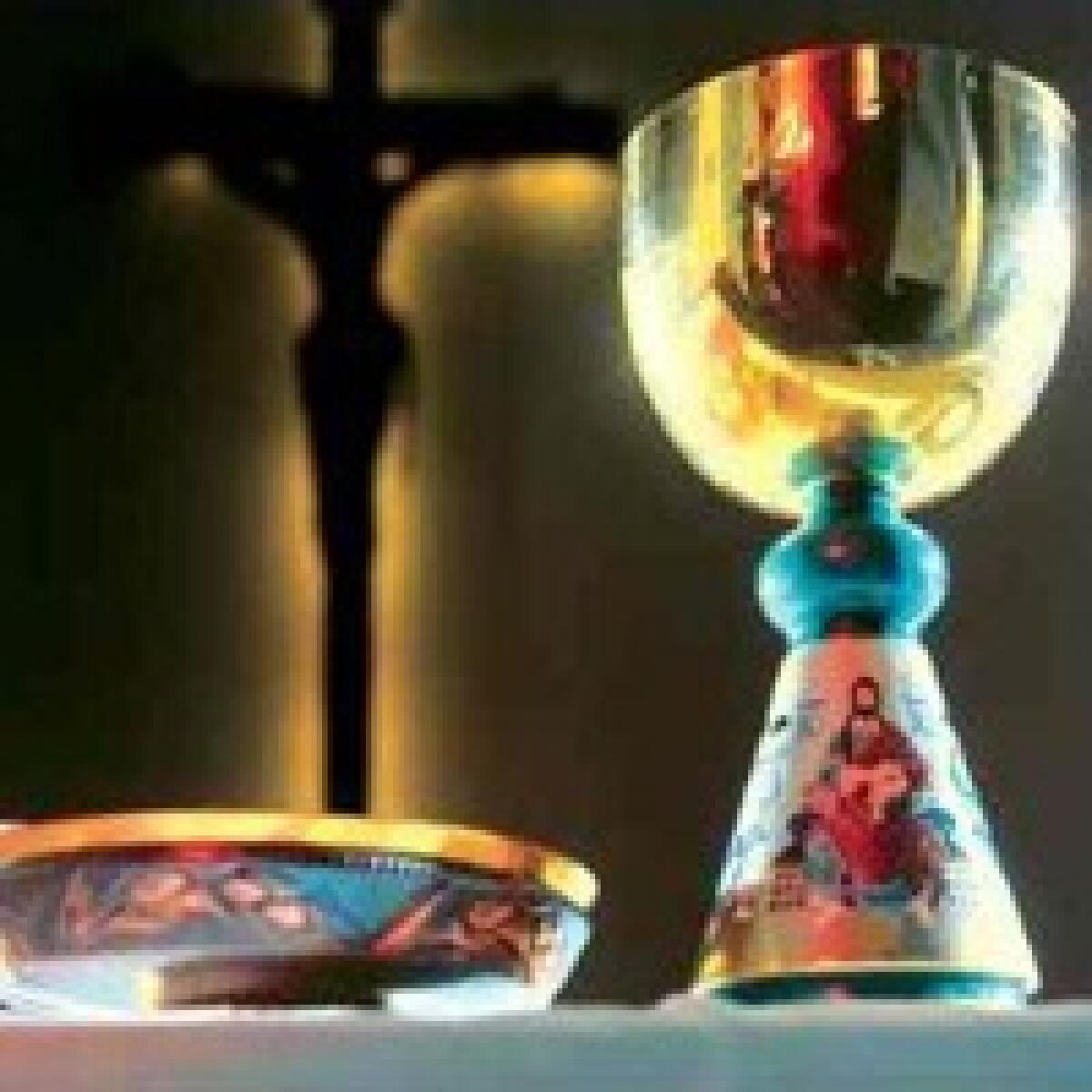 Incontro segreto a Caltanissetta | Cosa si nasconde dietro le nuove regole liturgiche? - 
