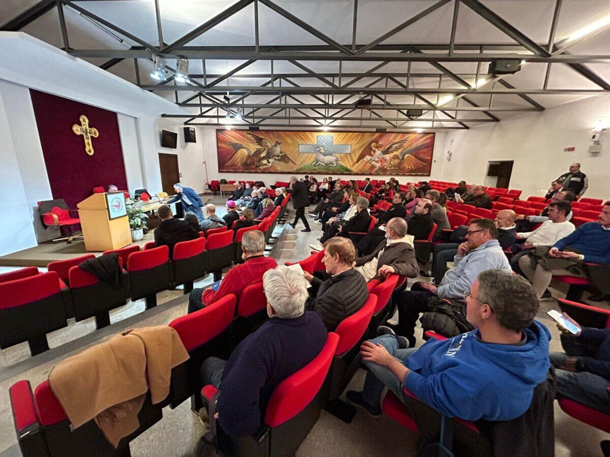 La Sicilia lancia un manuale inedito per esorcisti | È davvero un passo avanti per la lotta contro il male? - 