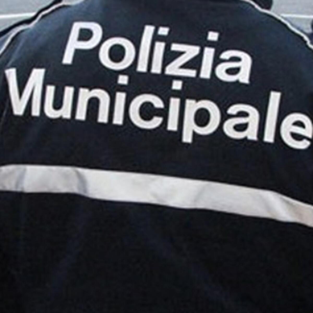 Sequestrata discoteca abusiva a Palermo | I cittadini si schierano: è giusto o troppo severo? - 