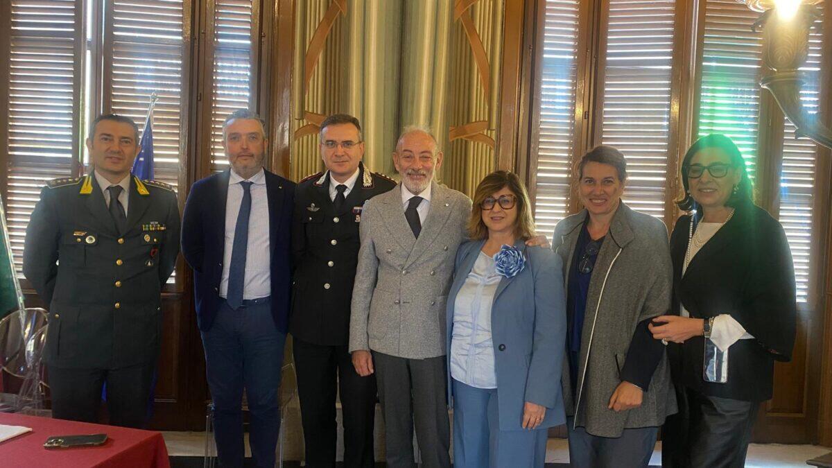 Tre équipe di esperti unite per salvare i minori | Scopri perché questo incontro è più importante di quanto pensi! - 
