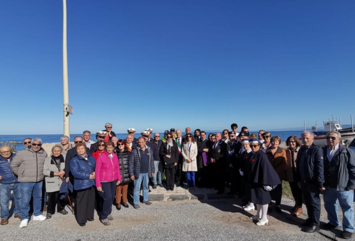 Cerimonia emozionante ai caduti | Perché il Comune di Messina non deve dimenticare il loro sacrificio! - 