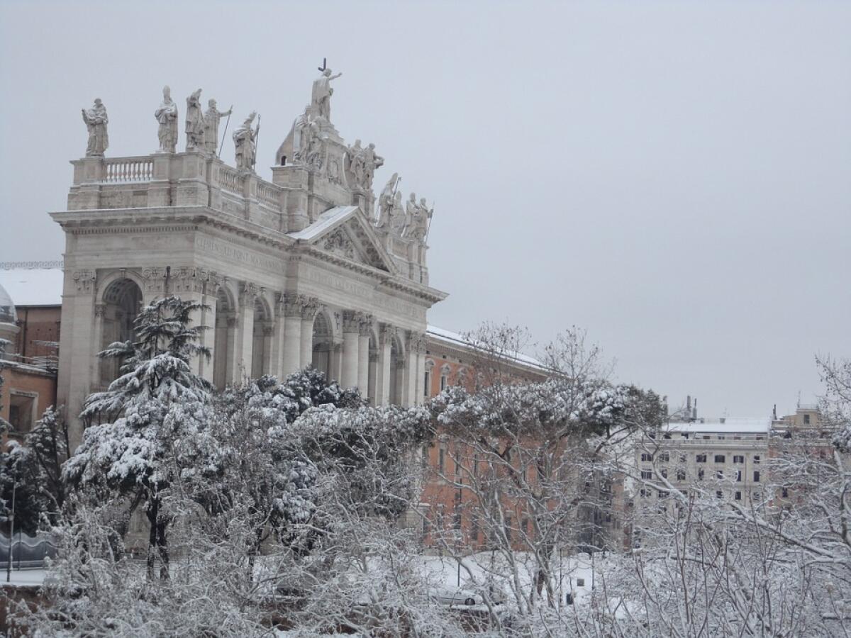 Roma si prepara alla neve | Ma i cittadini sanno davvero come affrontare il freddo estremo? - 