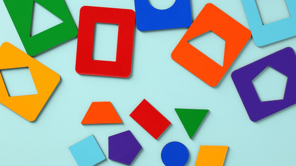 Scheda didattica infanzia: abbina le forme! - 