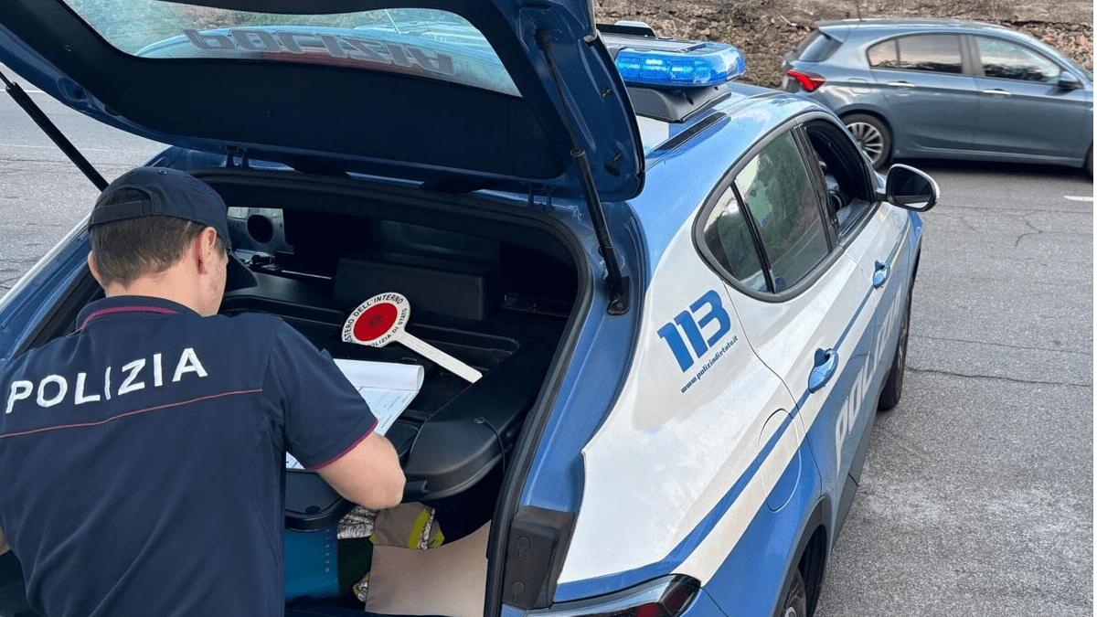 20 parcheggiatori abusivi tra Cimitero e Fiera dei Morti nei giorni di festa: la scoperta della Polizia - 