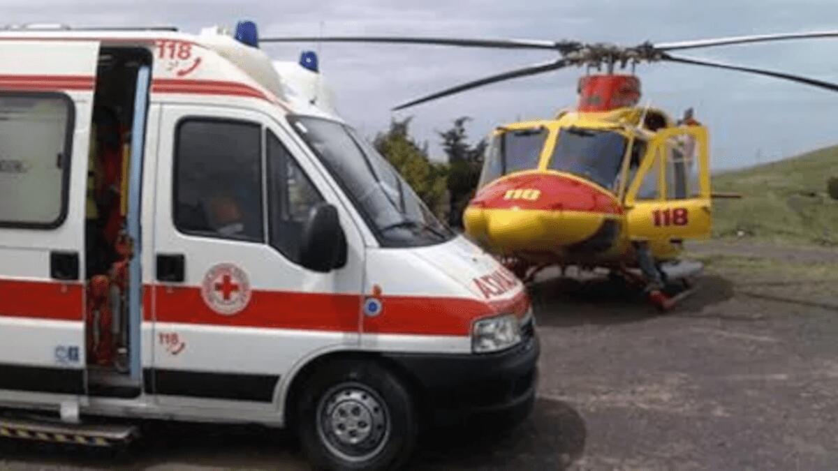 Incidente stradale nel Ragusano: mancata precedenza, 18enne grave in elisoccorso verso Catania - 