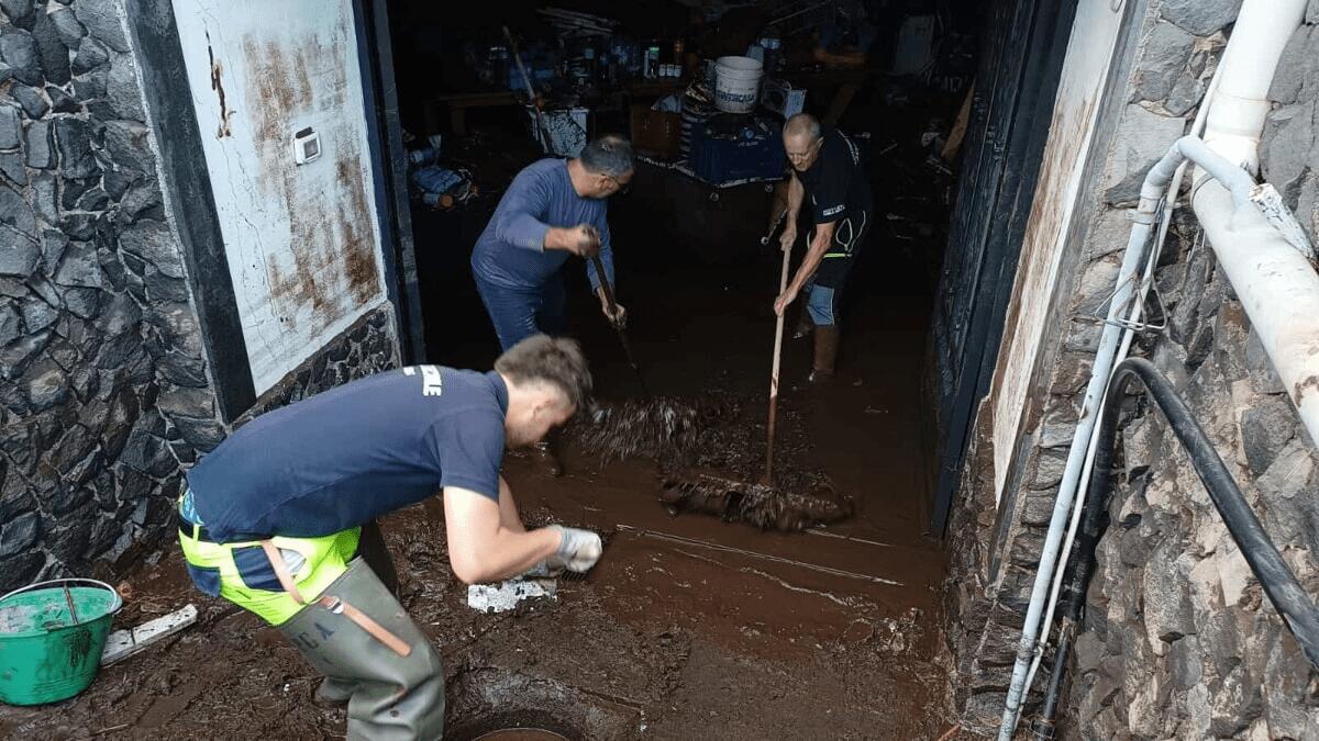 Volontari e Protezione Civili uniti nell’emergenza maltempo nel Catanese - 