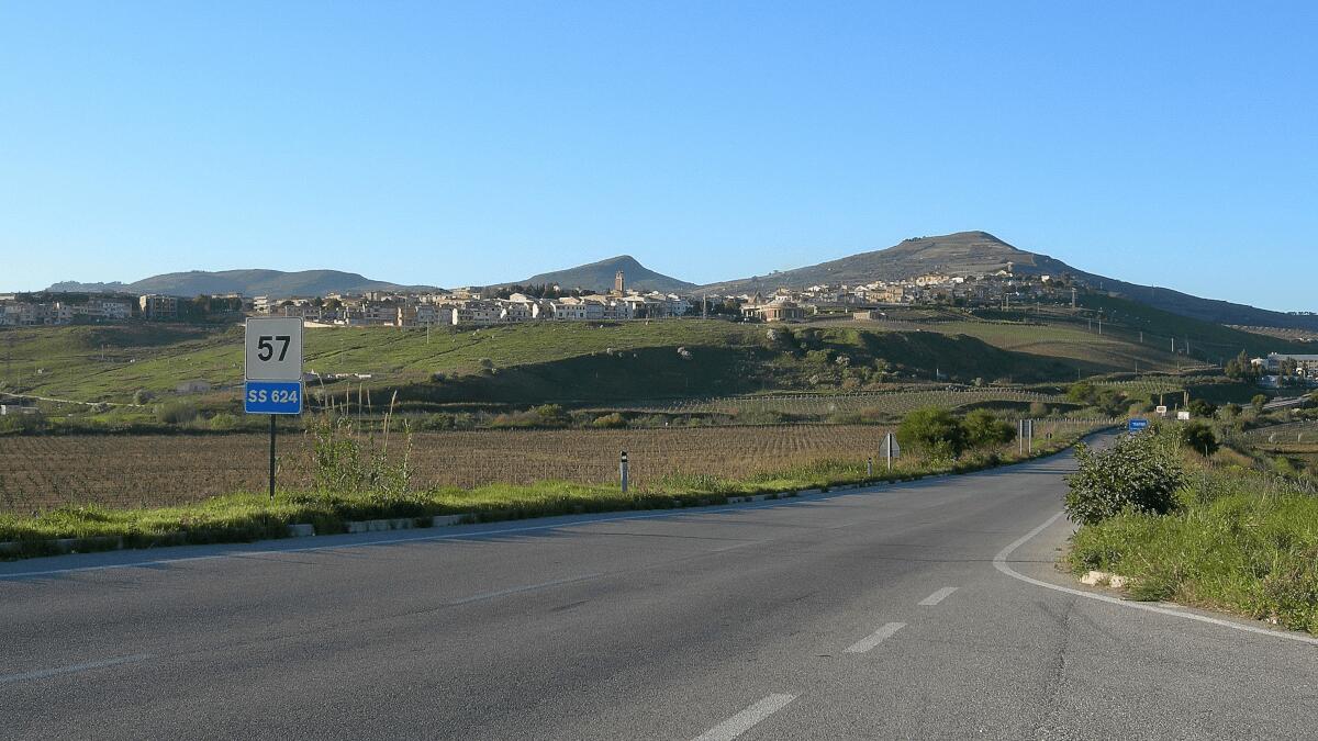 Frontale sulla Statale Palermo – Sciacca: corsa al Civico e Policlinico dopo l’incidente stradale - 