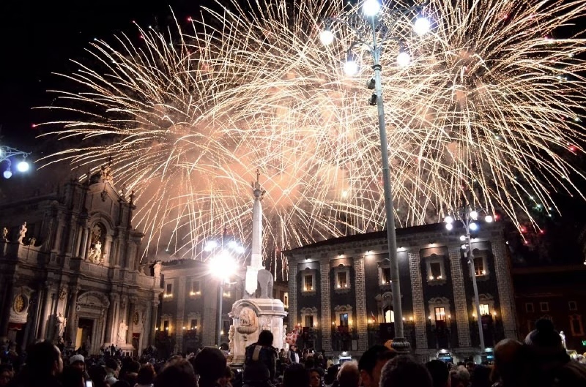 Capodanno a Catania: divieti nell’ordinanza tra cui i fuochi d’artificio