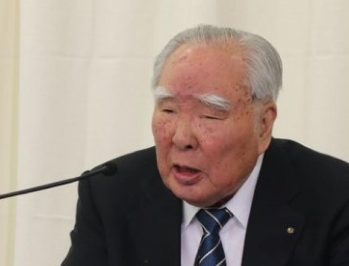 Osamu Suzuki: l'uomo che ha trasformato la Suzuki Motor in un colosso globale | Gli incredibili segreti dietro la sua eredità rimasta in ombra! - 
