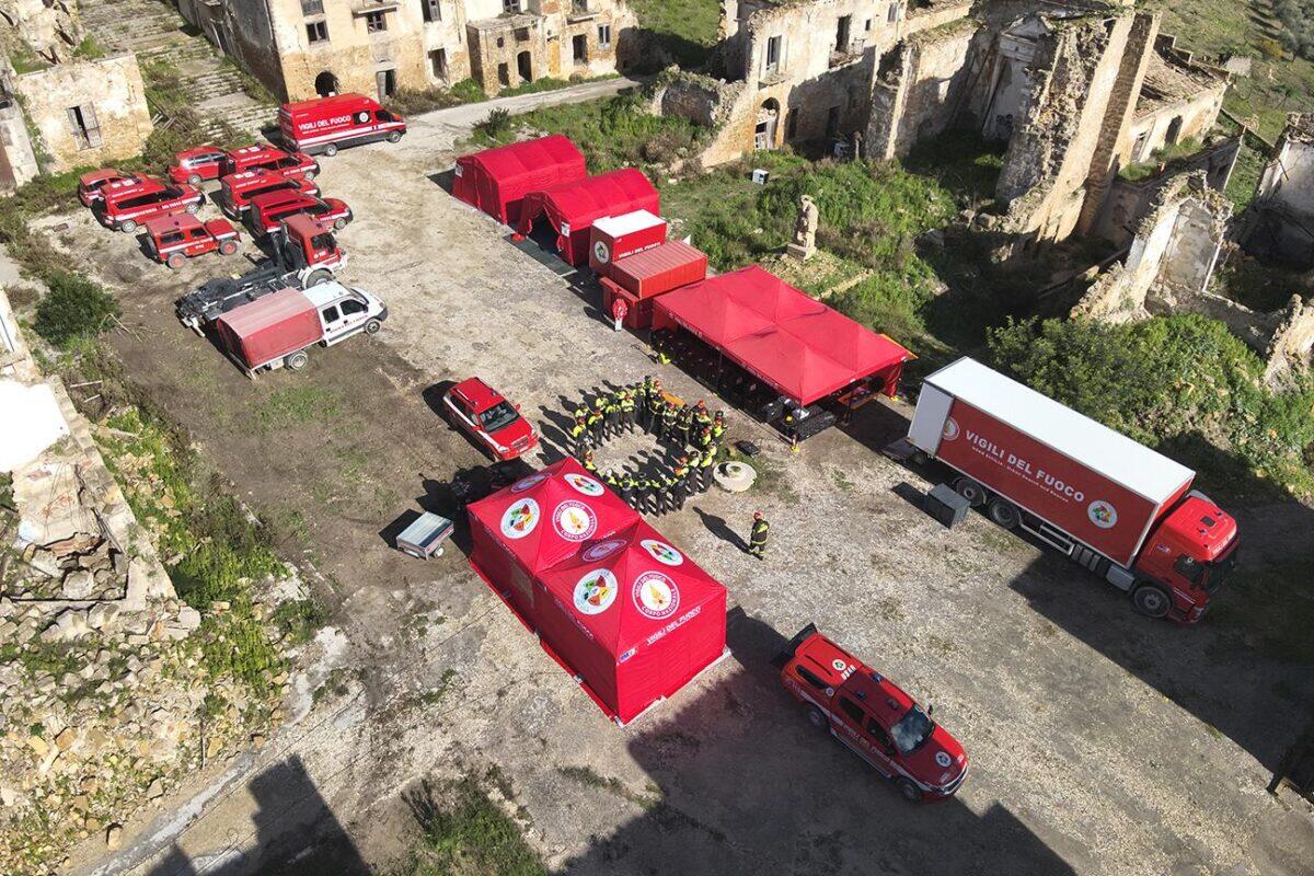 Vigili del Fuoco in Azione | Scopri come un uragano "Medicane" ha messo alla prova la Sicilia!