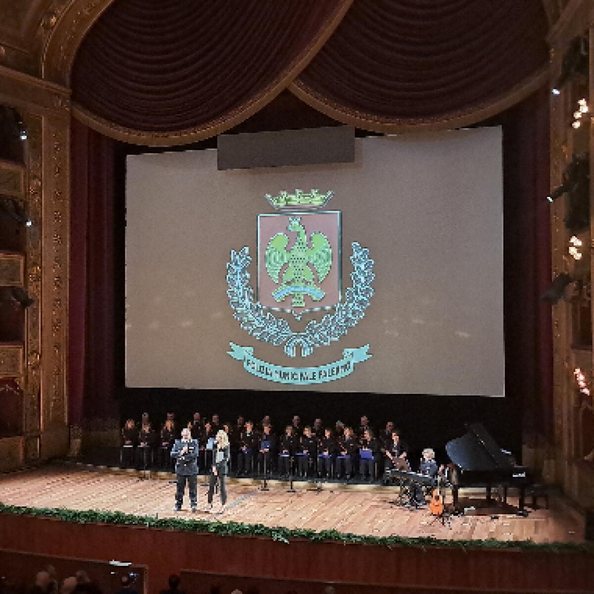 Il calendario 2025 della Polizia Municipale di Palermo svela curiosità inedite | Scopri perché questo evento potrebbe cambiare il modo in cui vedi la sicurezza!