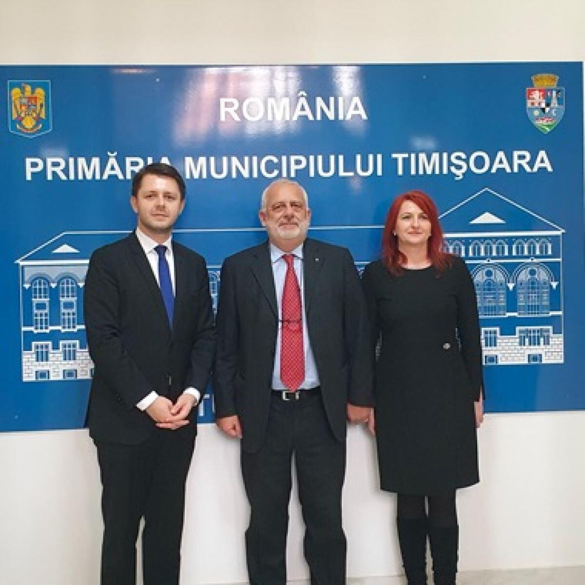 Palermo ricorda le vittime della libertà in Romania | Scopri la connessione inattesa tra due città unite dalla storia! -