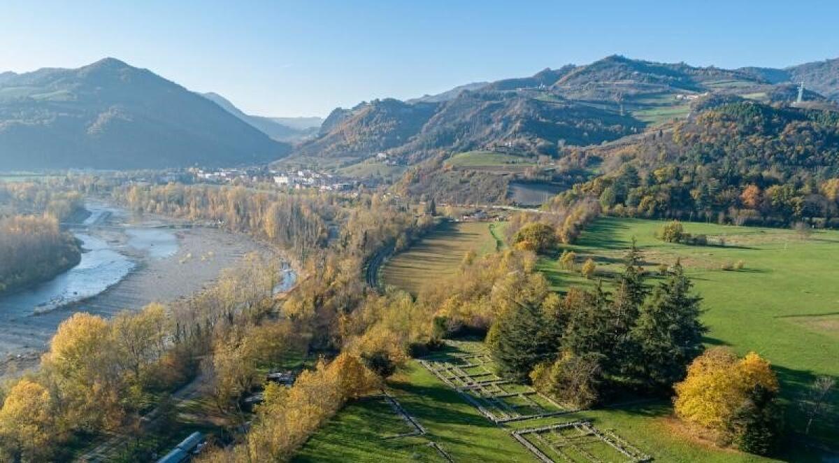 Scuola di montagna per studenti: la sorprendente scelta di vivere nell'Appennino bolognese | Scopri perché il progetto sta attirando famiglie e giovani residenti! - 