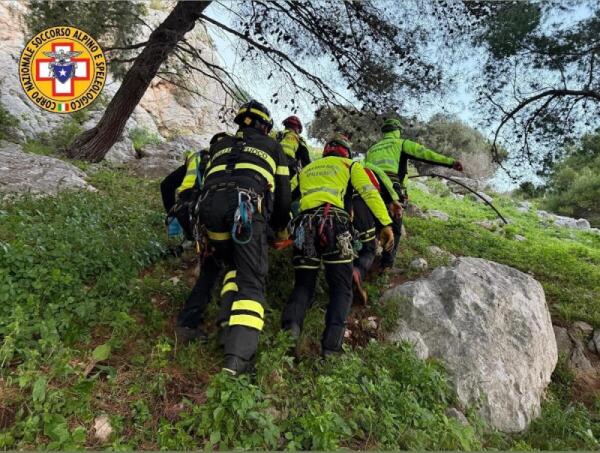 Rinvenuto senza vita sul monte: la verità dietro il gesto estremo