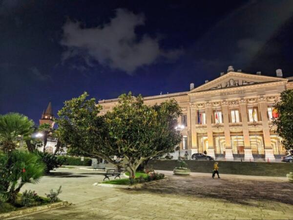 Comune di Messina illumina il Natale | Scopri perché tutti non vedono l'ora di partecipare!