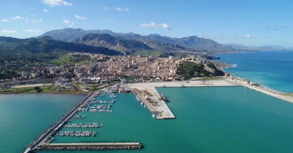 Termini Imerese: Il Porto che Rivoluzionerà la Regione Siciliana | Scopri perché tutti ne parlano!