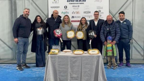 Torneo di Padel da Record | Scopri perché ha coinvolto cuori e menti in nome della ricerca sul cancro!