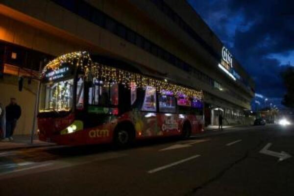 Bus natalizio ATM Messina sorprende con magia ed eco-sostenibilità | Scopri perché gli scettici si stanno ricredendo!