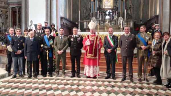 Messa Solenne al Comune di Messina | Celebra il Coraggio Degli Eroi Silenziosi della Nostra Comunità!