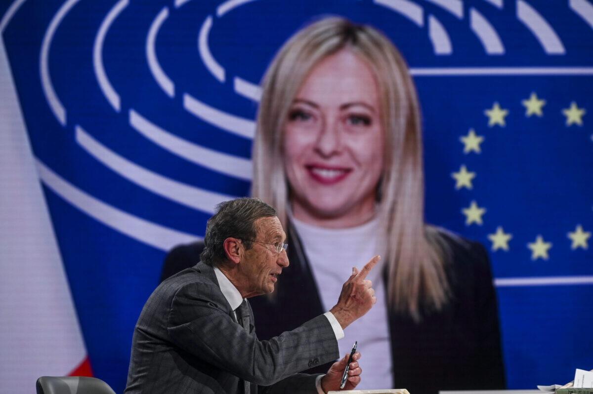 Fini ammette: Meloni ha compiuto un capolavoro! | Rivela perché non credeva in lei all'inizio! - 
